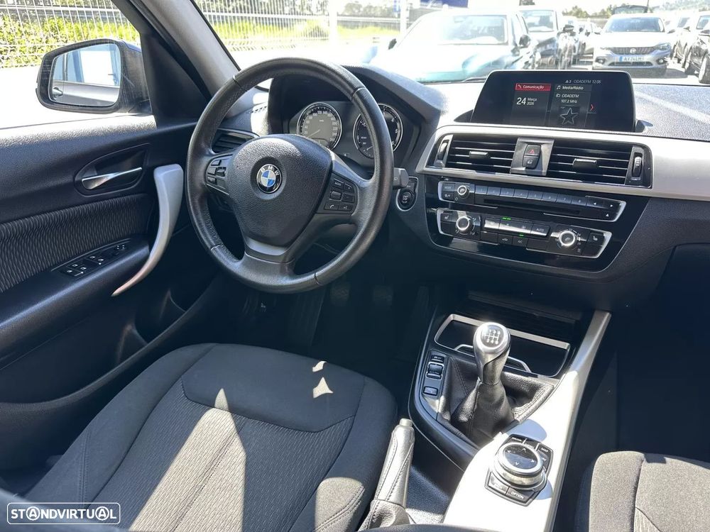 BMW 116 d Sport Line - 18