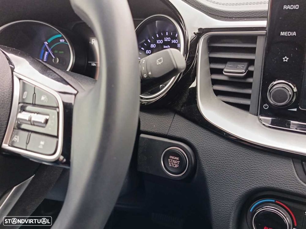 Kia XCeed 1.6 GDi PHEV Tech - 19