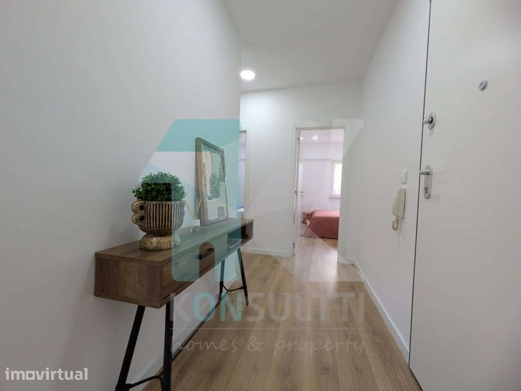 Apartamento T3 c/varanda próximo da Pastelaria Califa - Benfica - Grande imagem: 5/21