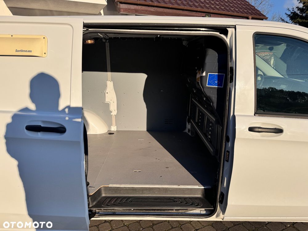 Mercedes-Benz Vito - 10