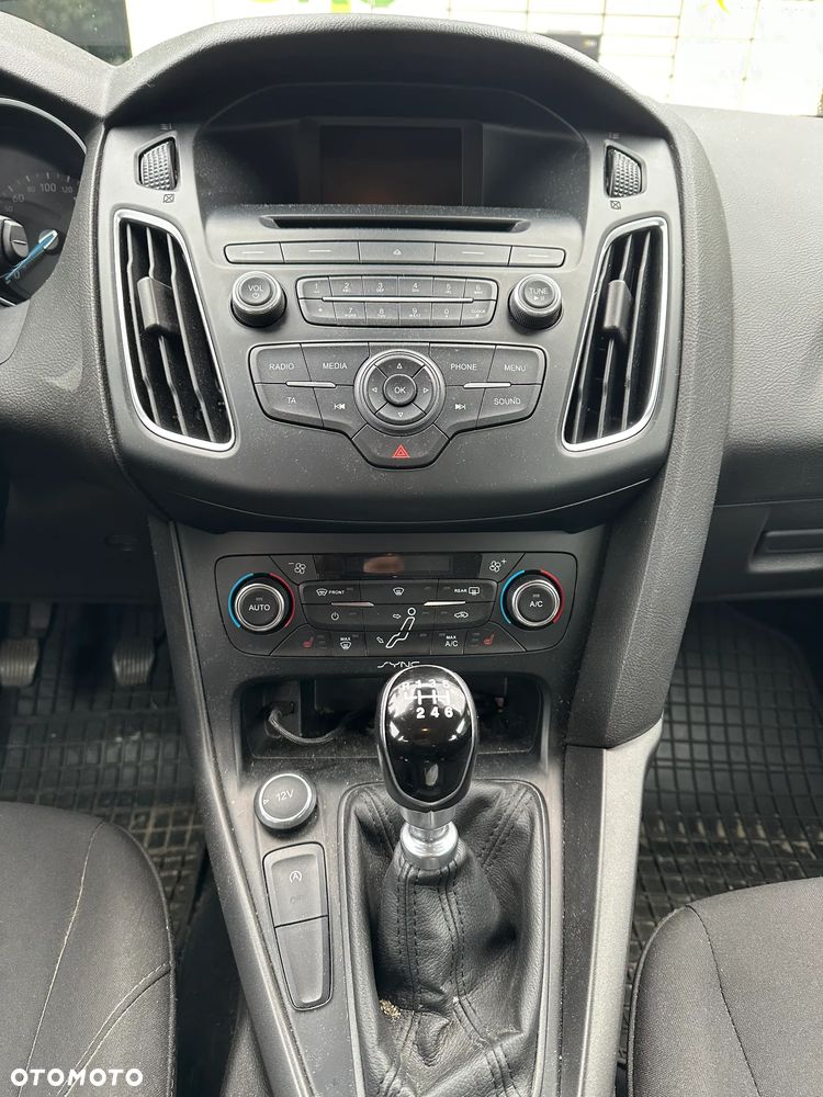 Ford Focus SW 1.0 EcoBoost Platinium X ASS - 9