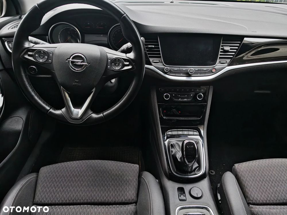 Opel Astra 1.6 D (CDTI) Start/Stop Innovation - 19
