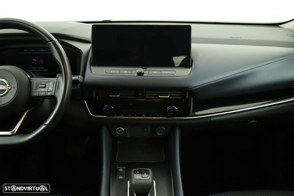 Nissan Qashqai 1.3 DIG-T N-Connecta Xtronic - 9