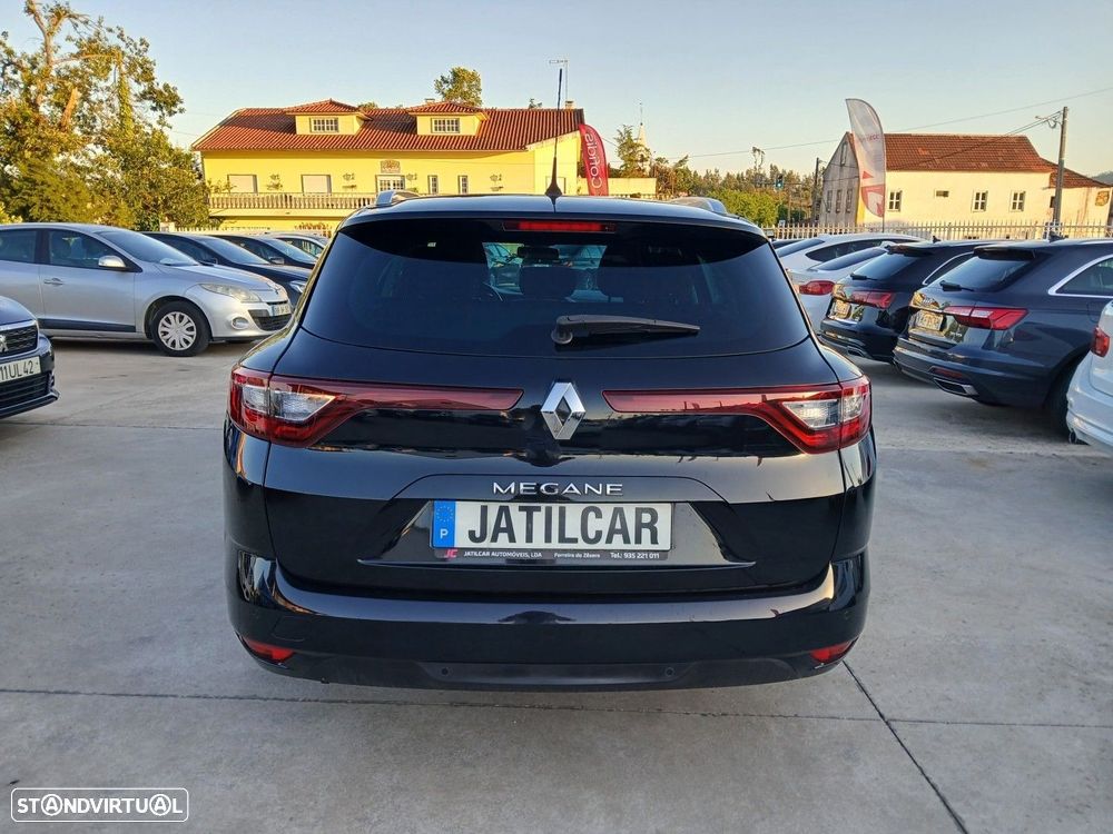 Renault Mégane 1.5 Blue dCi Limited - 6
