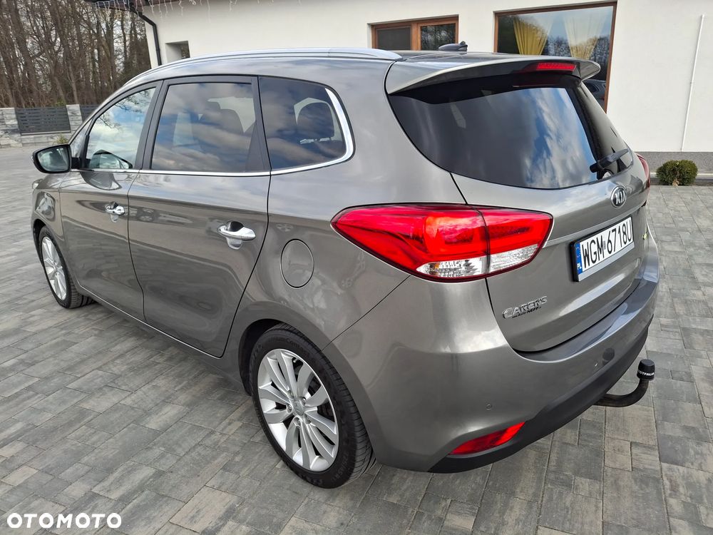 Kia Carens 1.7 CRDi Spirit - 6
