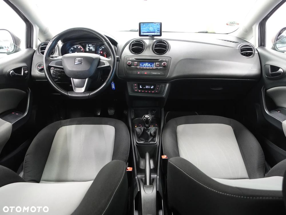 Seat Ibiza 1.4 16V Style - 28