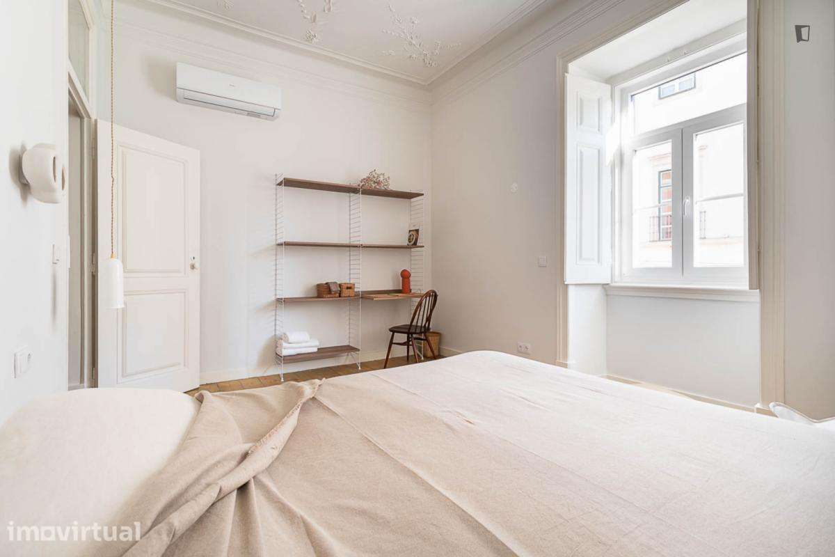 Quarto - localizado em Graça Lisbon - Grande imagem: 5/38