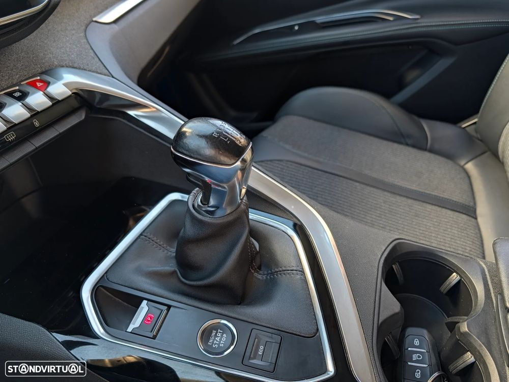 Peugeot 5008 1.5 BlueHDi Allure Pack - 24