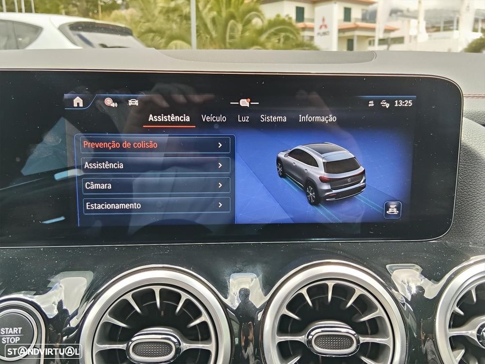 Mercedes-Benz EQA 250+ AMG Line - 24