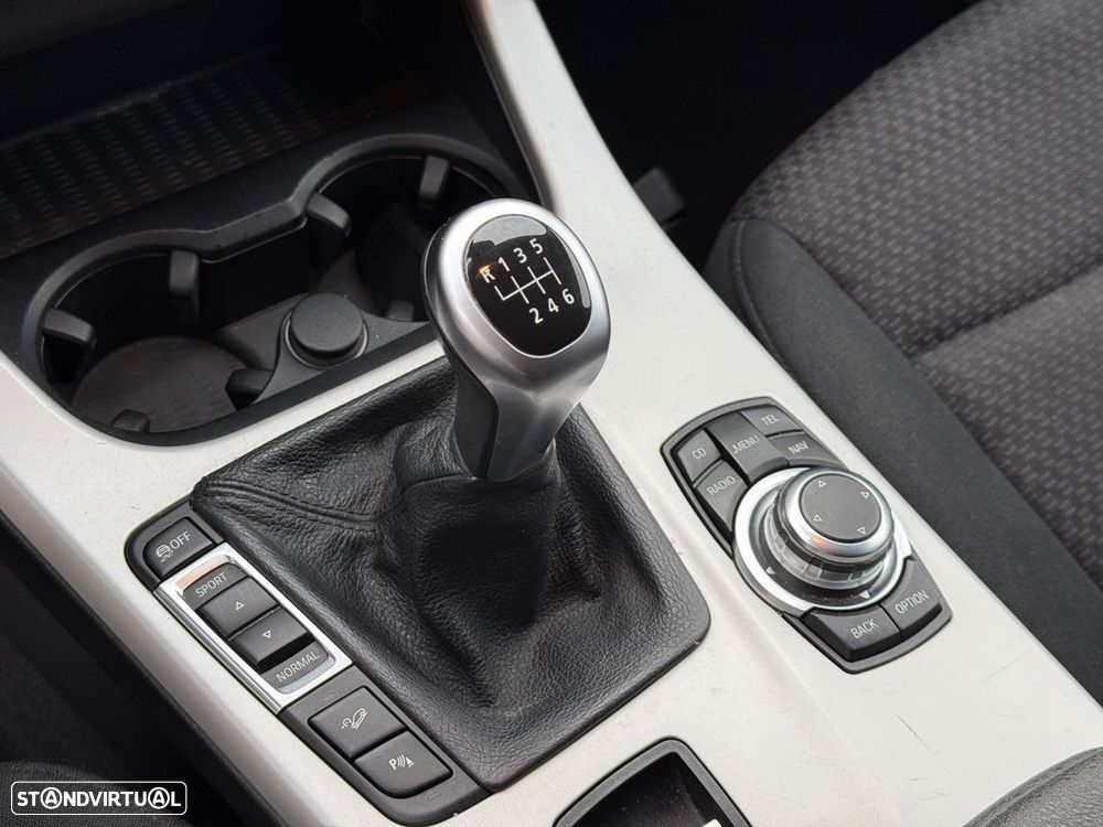 BMW X3 20 d xDrive — fotografia 14