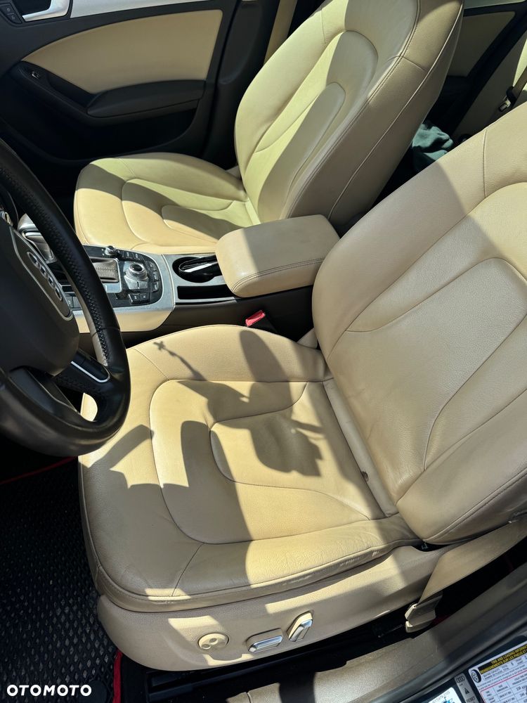 Audi A4 Limousine - 13