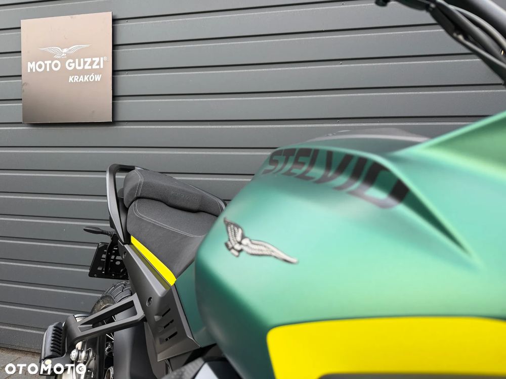 Moto Guzzi Stelvio - 8