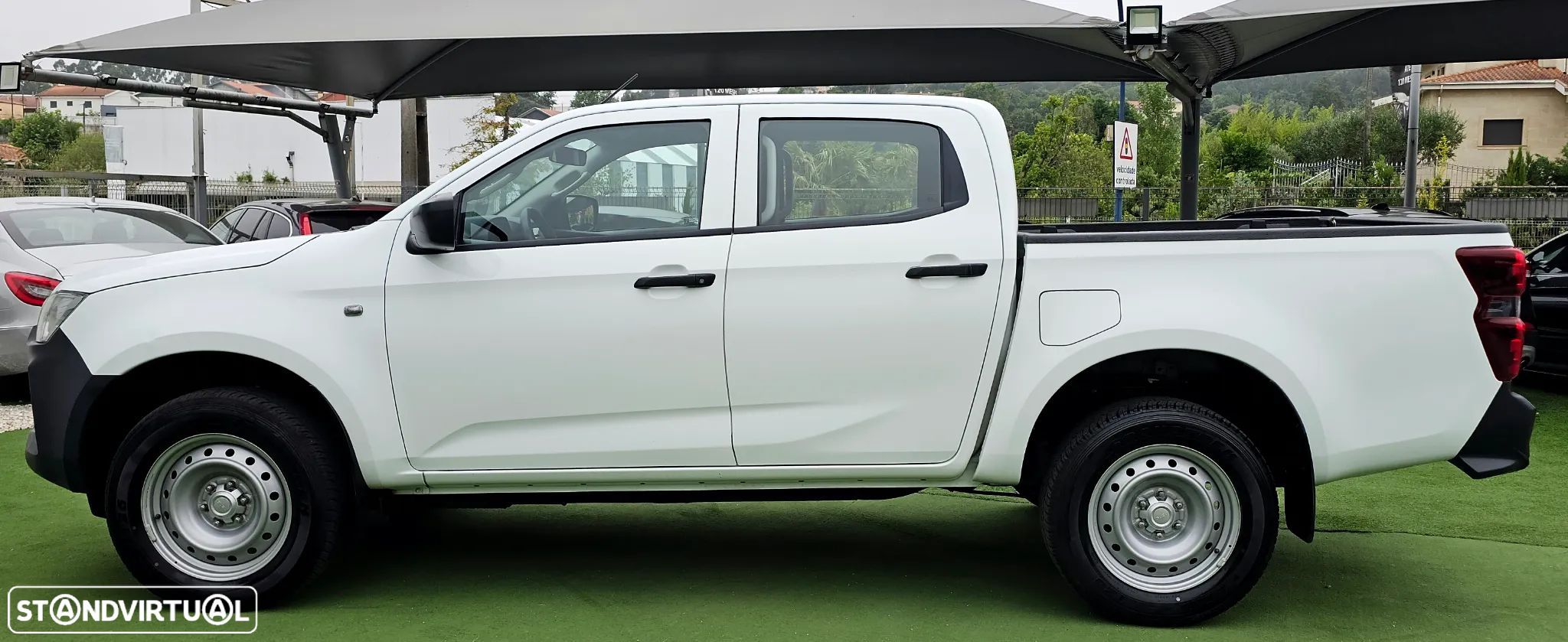 Isuzu D-MAX - 8