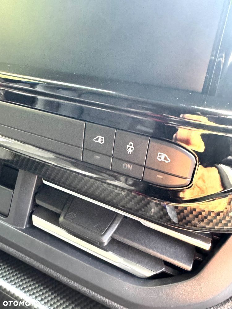 Ford Tourneo Custom 2.0 EcoBlue 320 AWD L1 Titanium X - 28