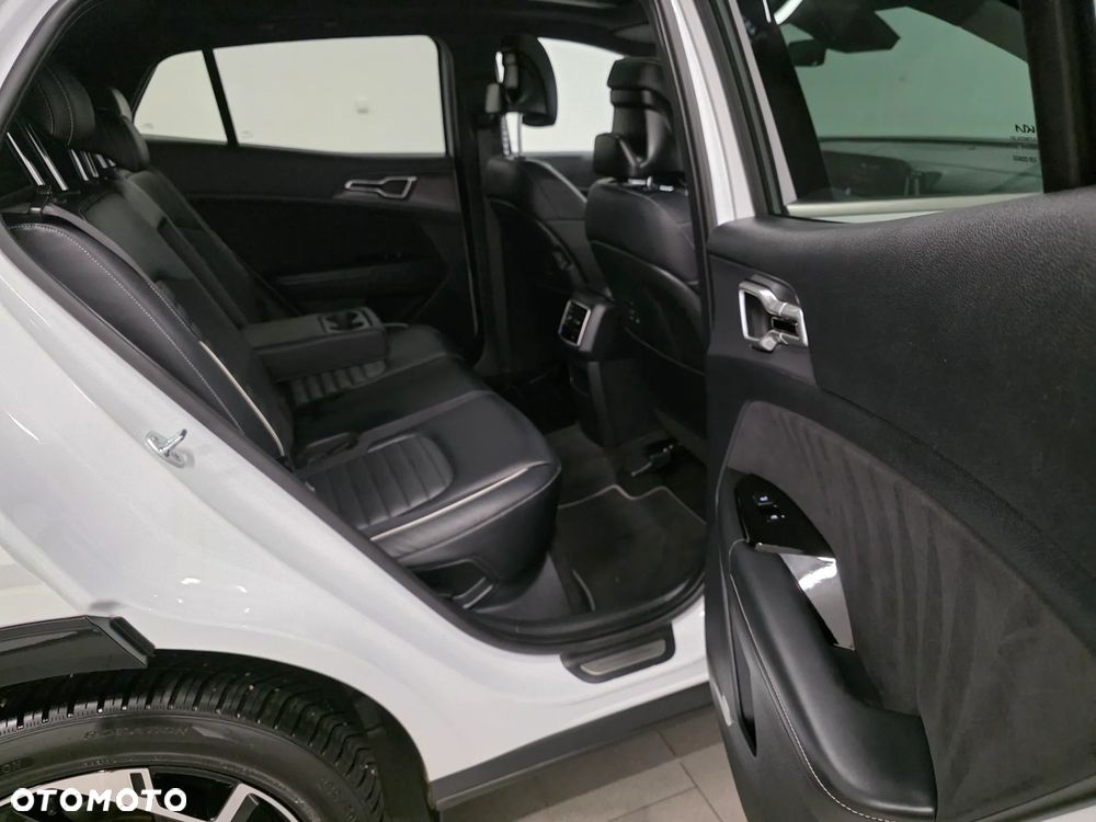 Kia Sportage 1.6 CRDI AWD Eco-Dynamics+ (48V M-H) DCT GT-Line - 32