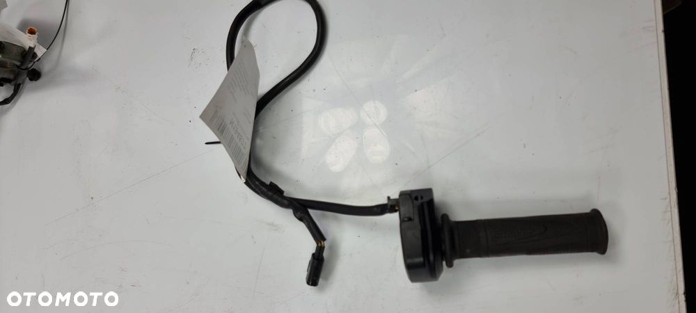 Rolgaz elektryczny motocykl Triumph Street Triple 765 RS 2020r. - 1