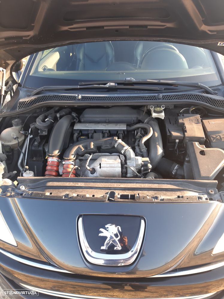 Peugeot RCZ 1.6 155 THP - 9