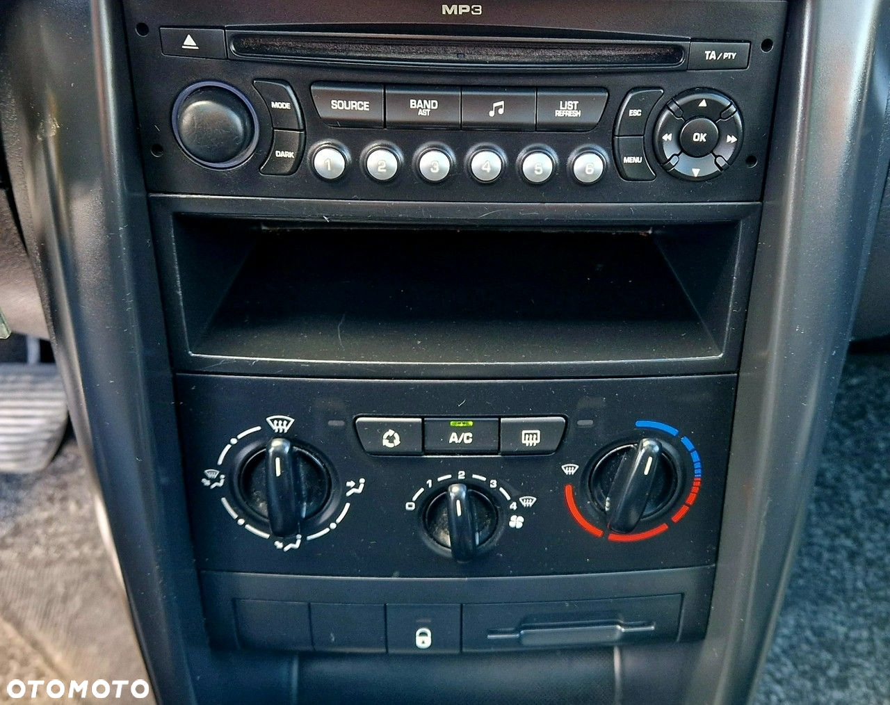 Peugeot 207 1.6 HDi 16V U Move - 38