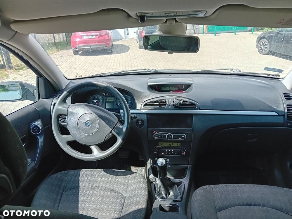 Renault Laguna - 5
