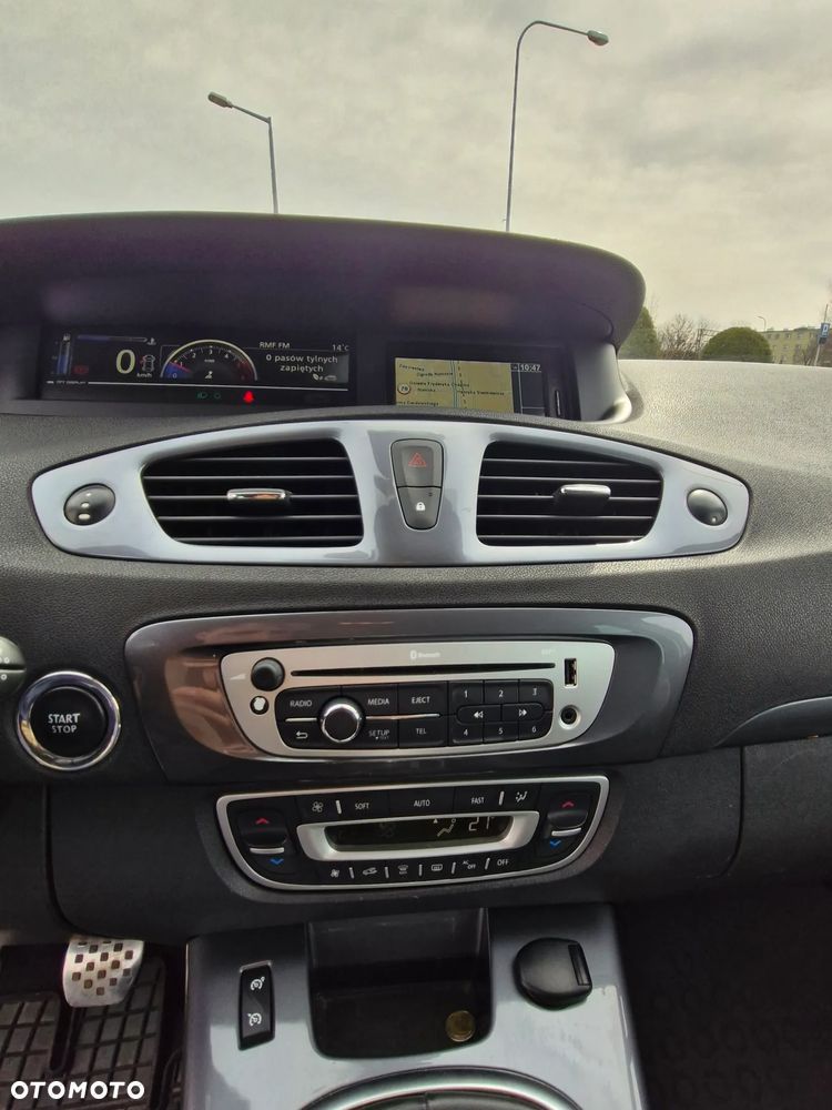 Renault Scenic 1.6 dCi Energy Bose Edition - 9