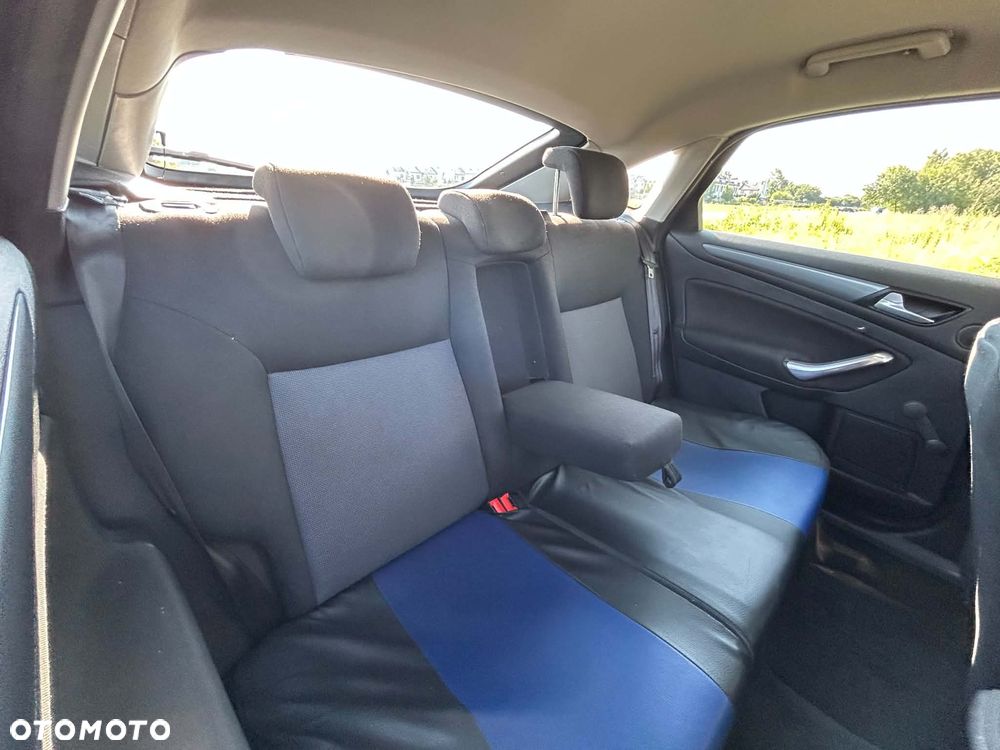 Ford Mondeo - 13