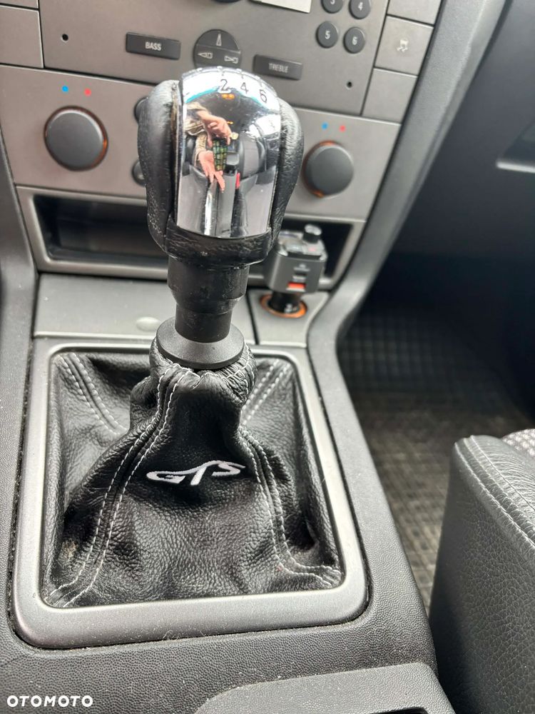 Opel Vectra 1.9 CDTI Sport / GTS - 9