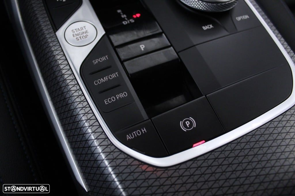 BMW 320 d Touring Pack M Auto - 32