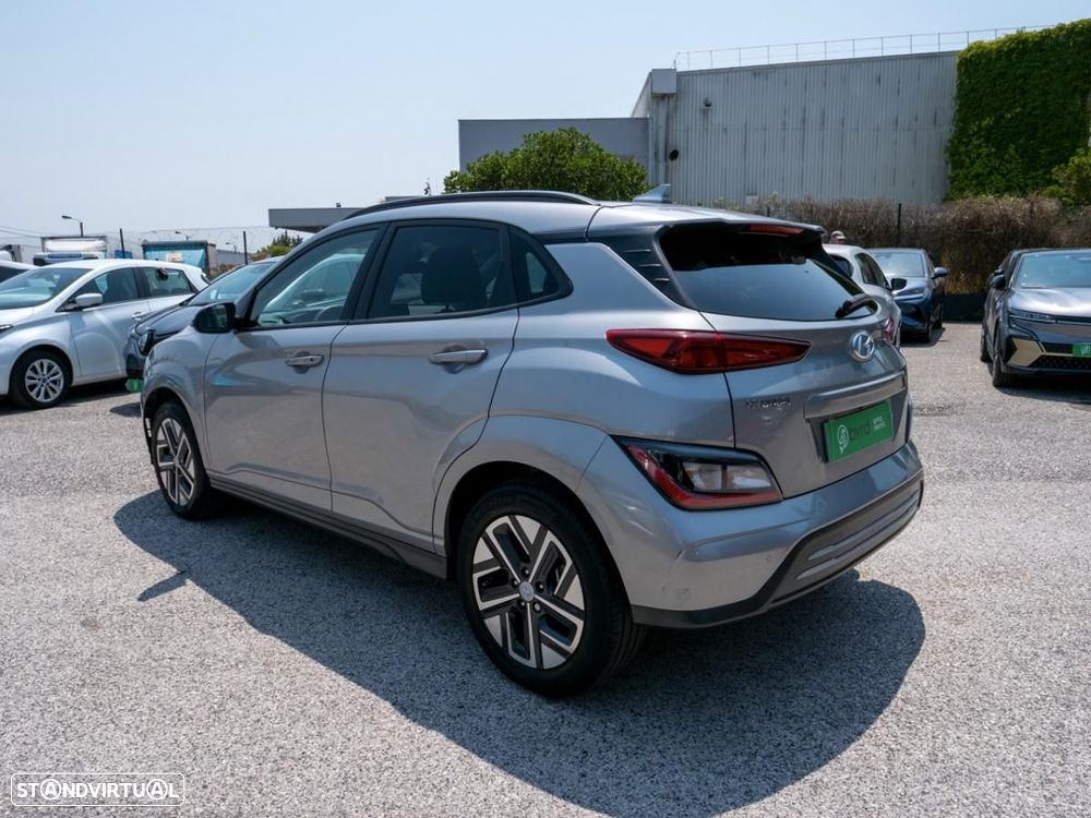 Hyundai Kauai 39 kWh Premium — fotografia 10