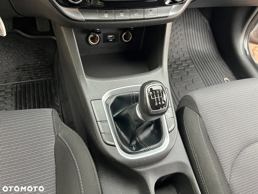 Hyundai i30 1.0 T-GDI Modern - 18