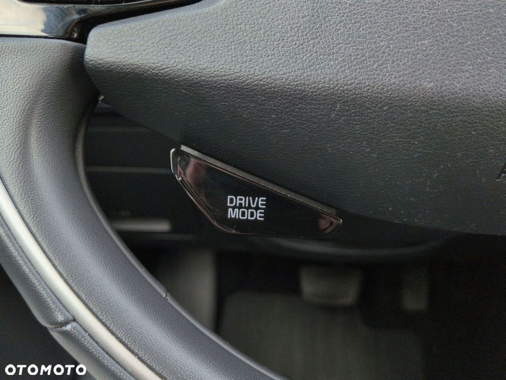 Kia Niro 1.6 GDI Hybrid M - 17