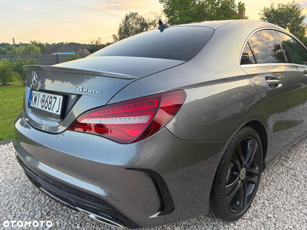 Mercedes-Benz CLA 250 4-Matic AMG Line - 23