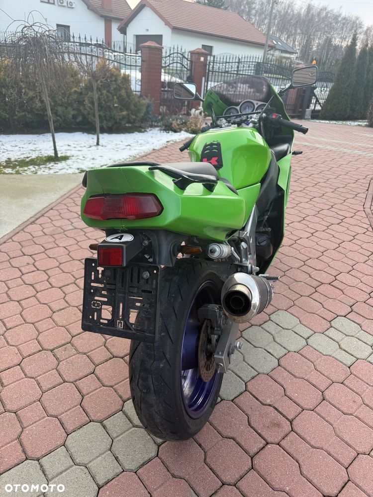 Kawasaki ZX - 4