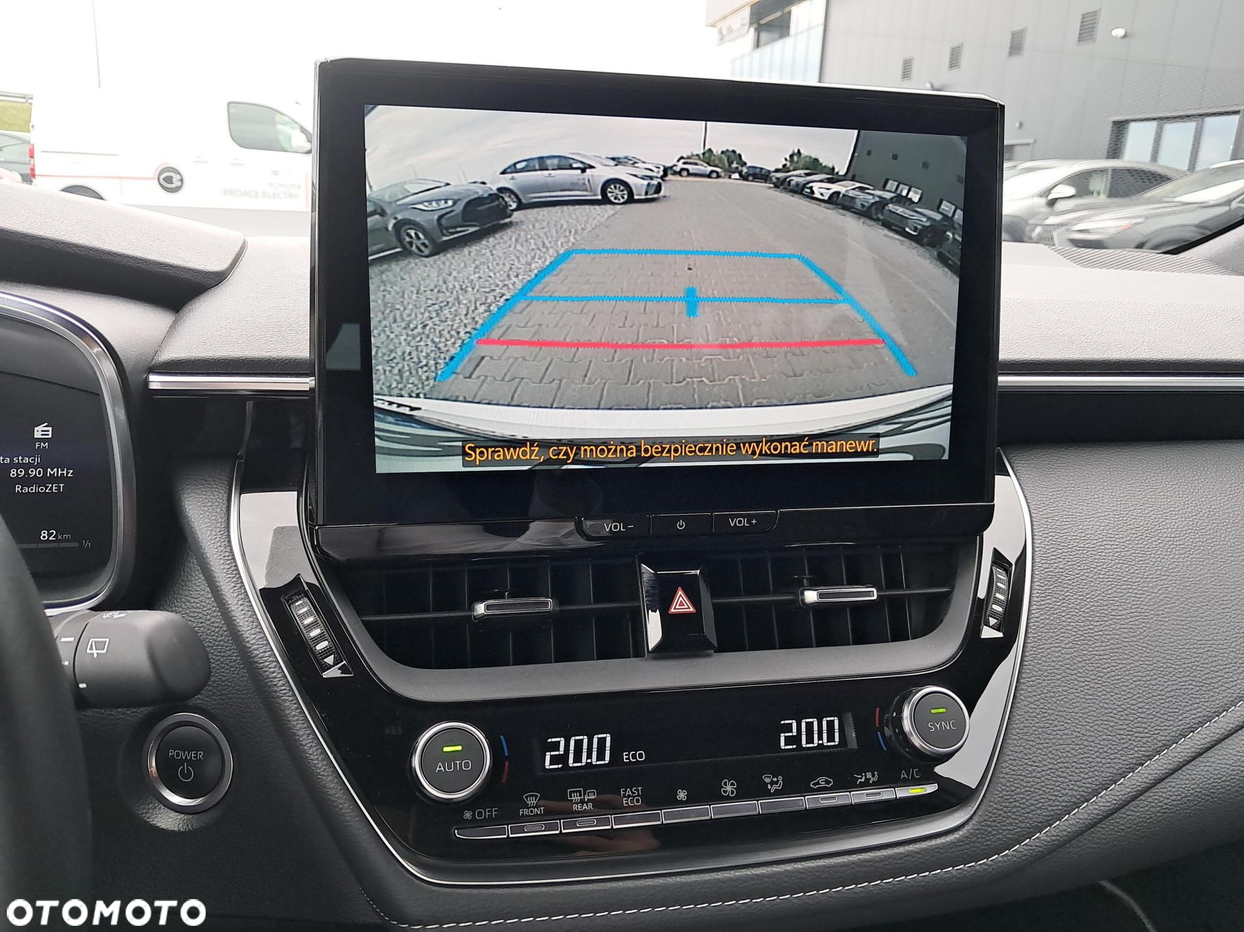 Toyota Corolla - 25