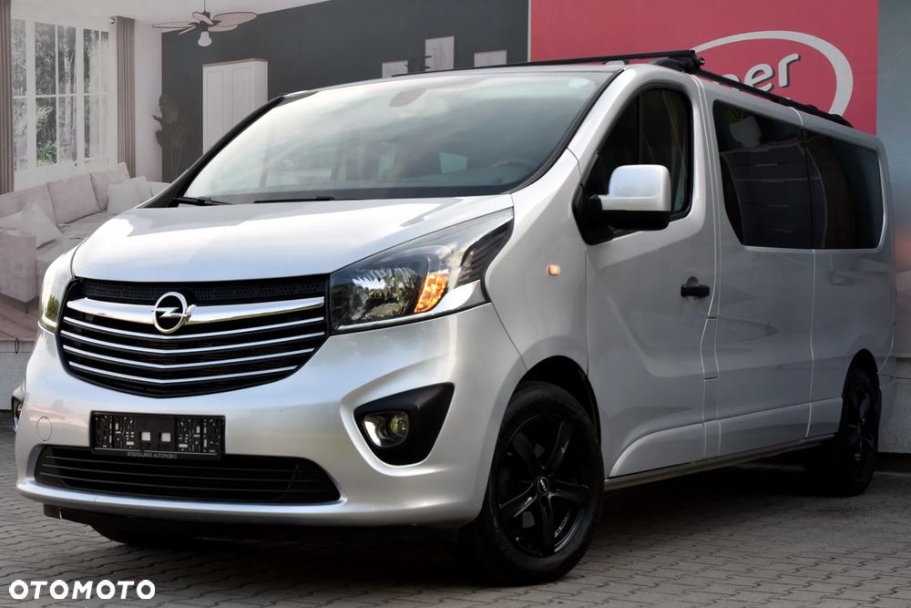 Opel Vivaro L2H1 2.9t Sport - 1