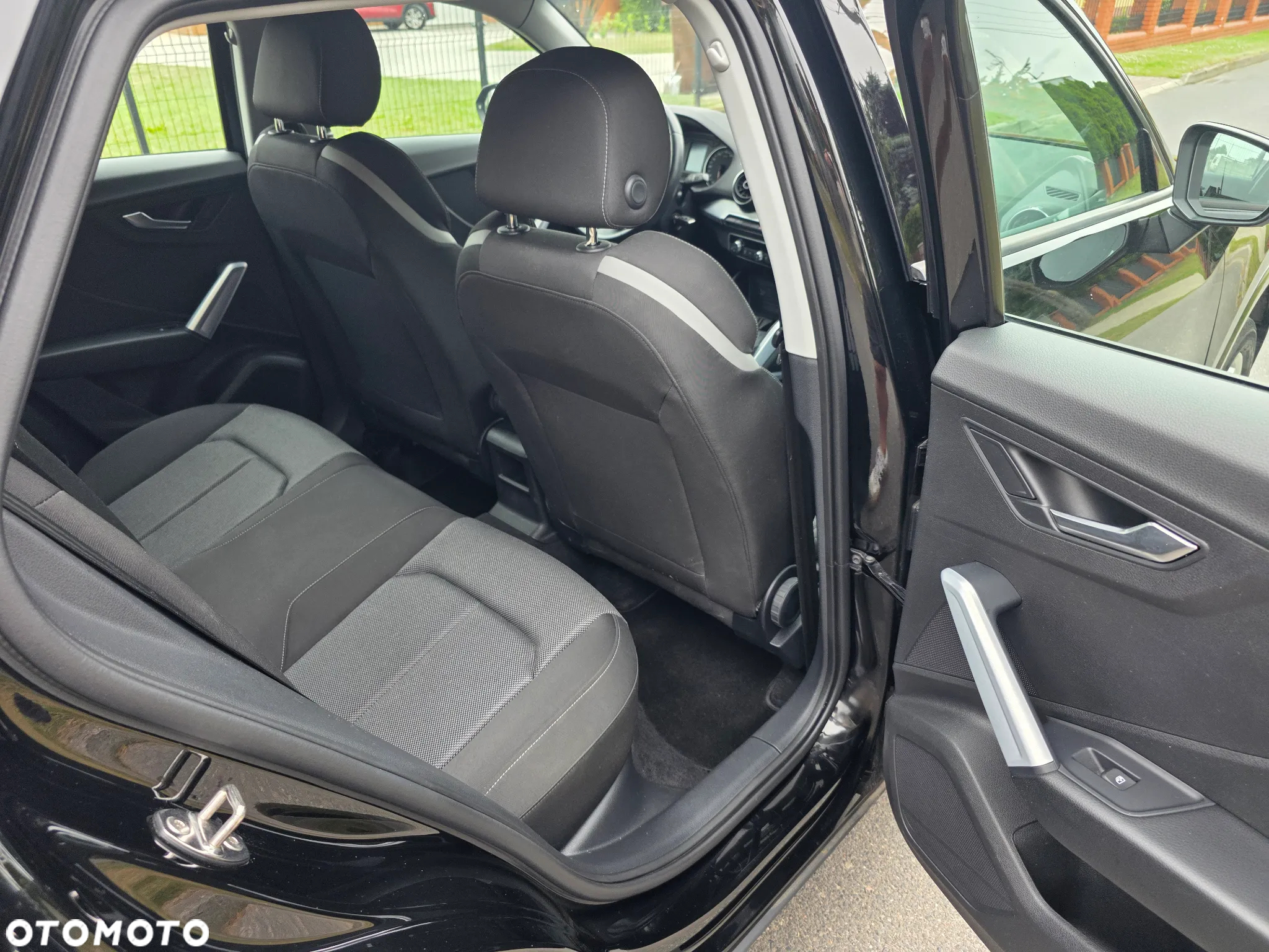 Audi Q2 30 TDI S tronic design - 15