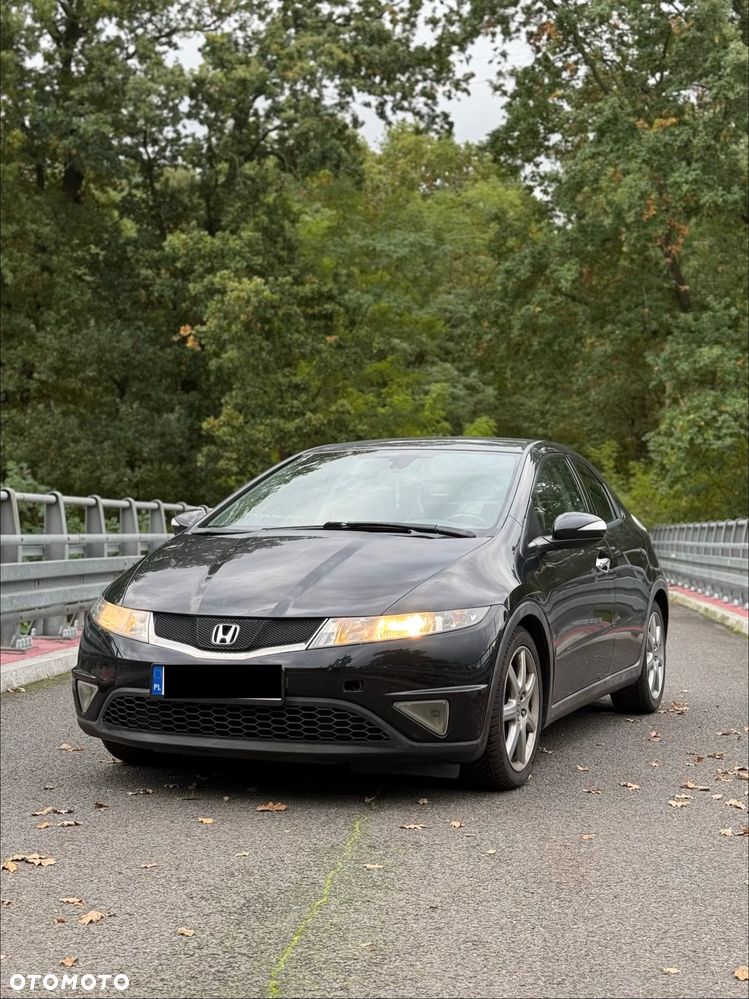 Honda Civic 1.8 Comfort - 1