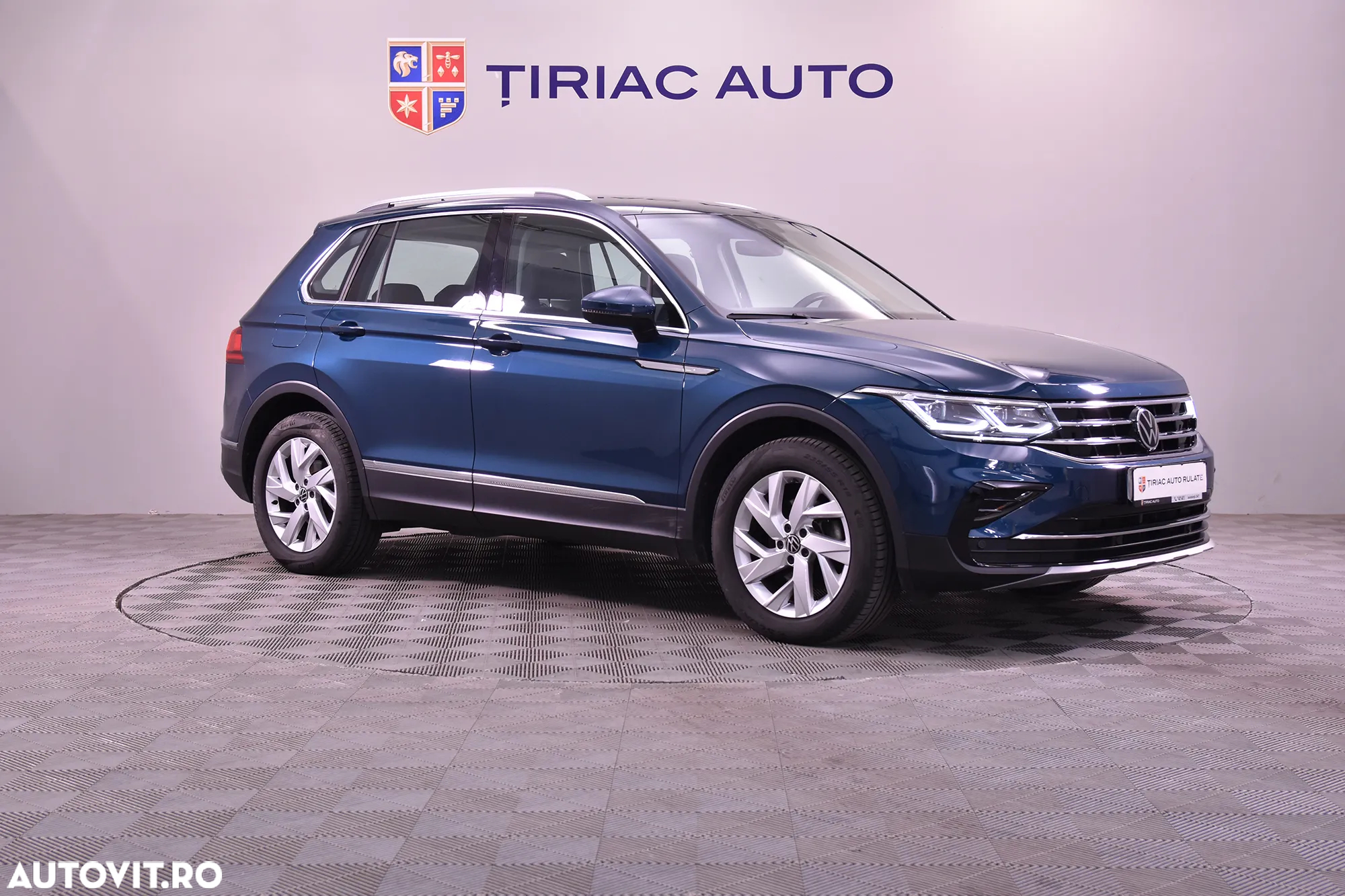 Volkswagen Tiguan 2.0 TDI DSG Elegance - 7