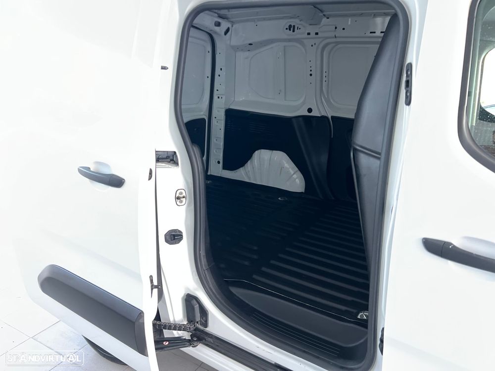 Opel Combo Outro - 21