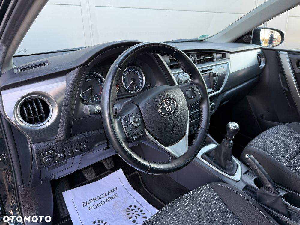 Toyota Auris 1.6 Life+ - 12