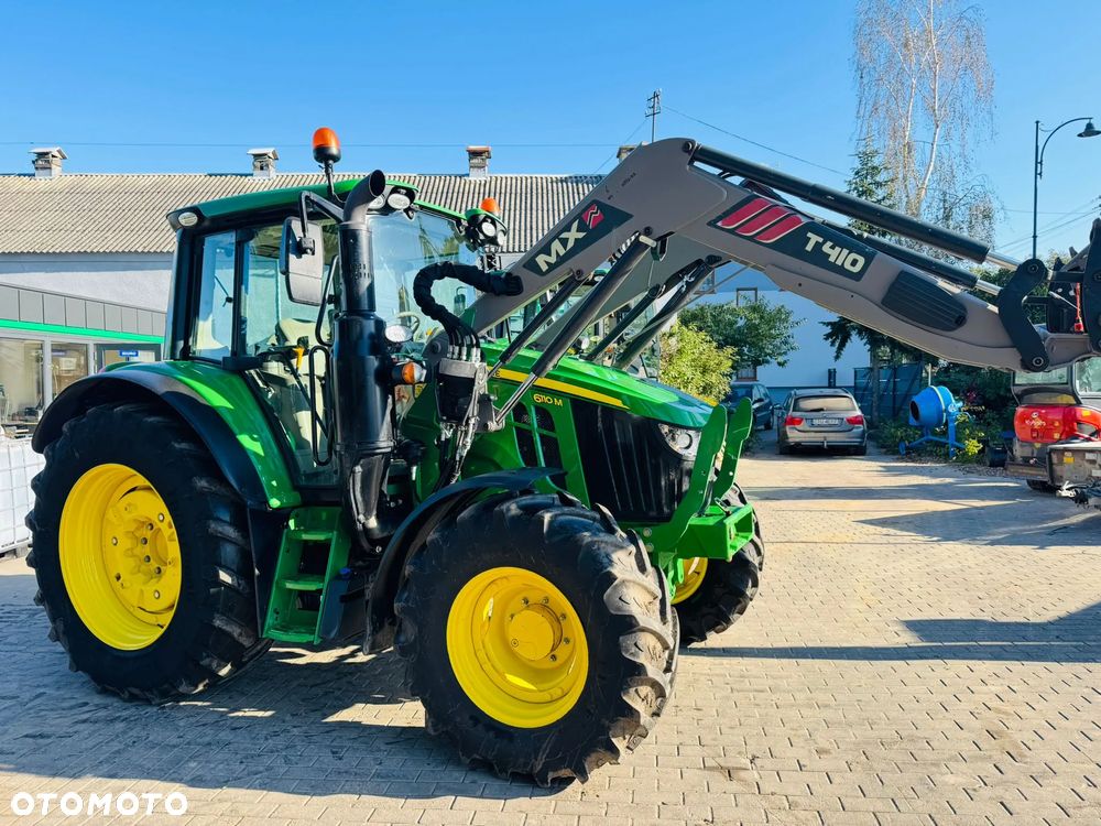 John Deere 6110M - 6