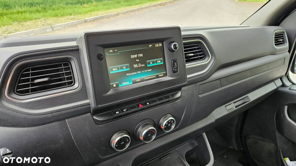 Renault Master - 25