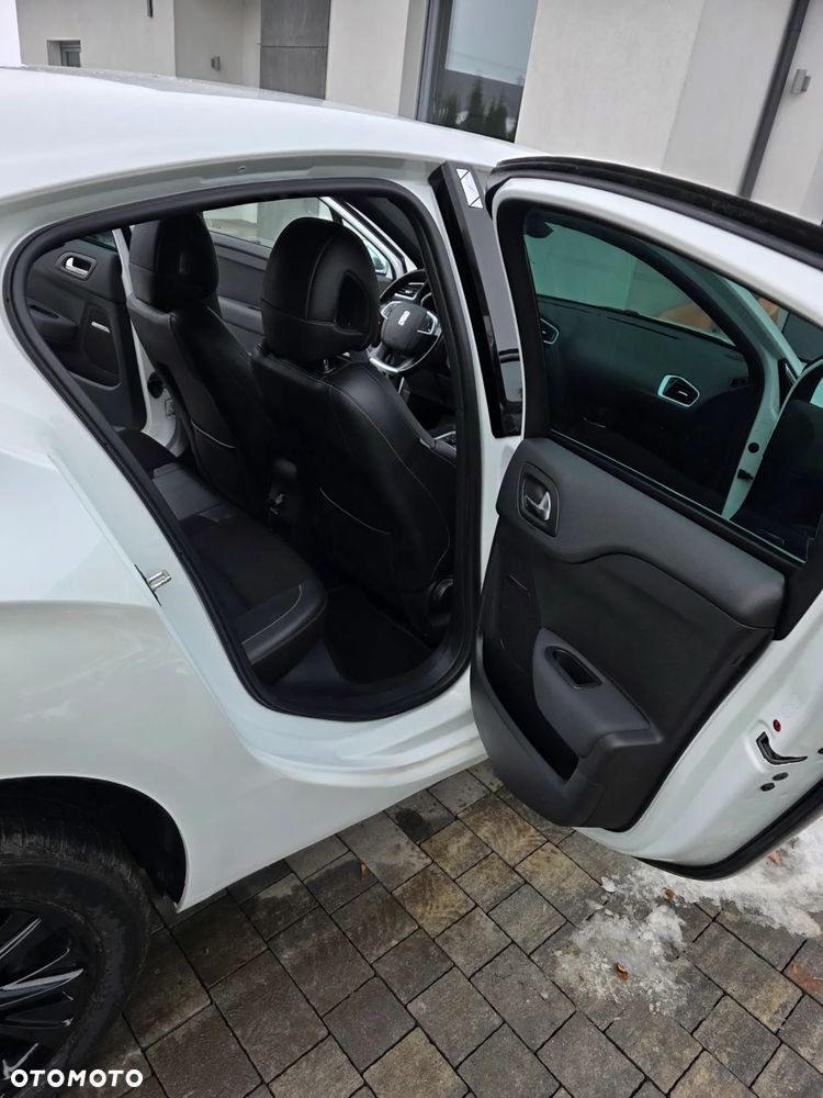 Citroën DS4 BlueHDi 120 S&S EAT6 SoChic - 22