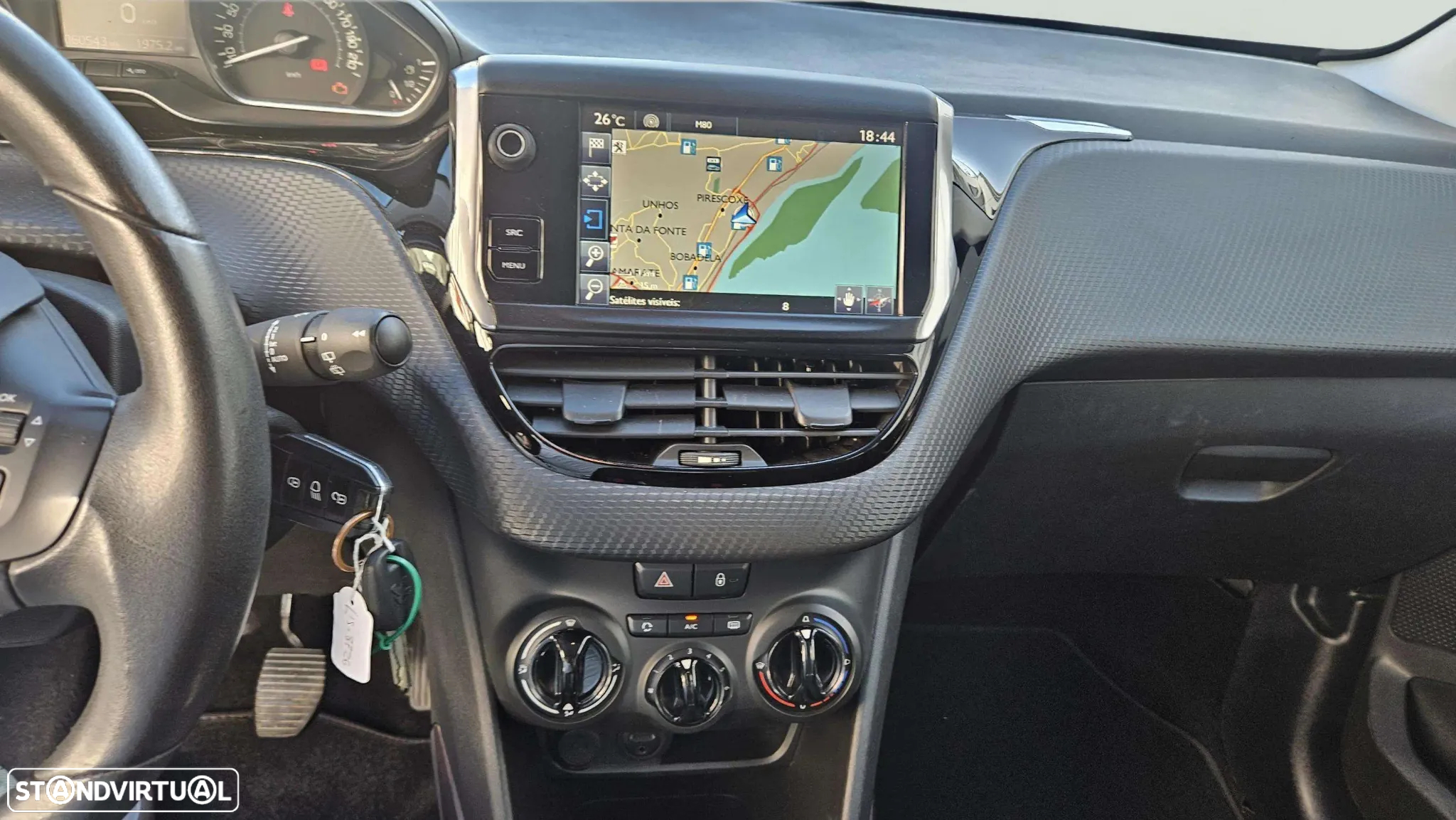 Peugeot 2008 1.2 PureTech Style - 17