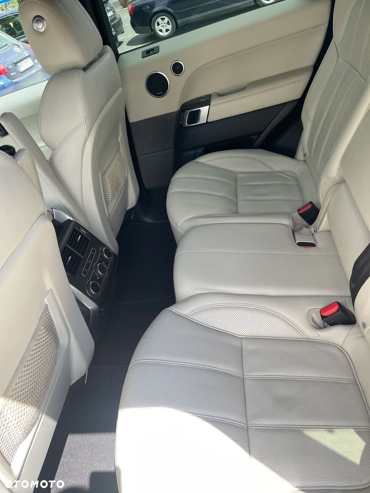 Land Rover Range Rover Sport S 3.0 SD V6 HSE Dynamic - 8