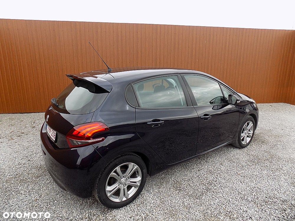 Peugeot 208 PureTech 82 Start & Stop Allure - 3