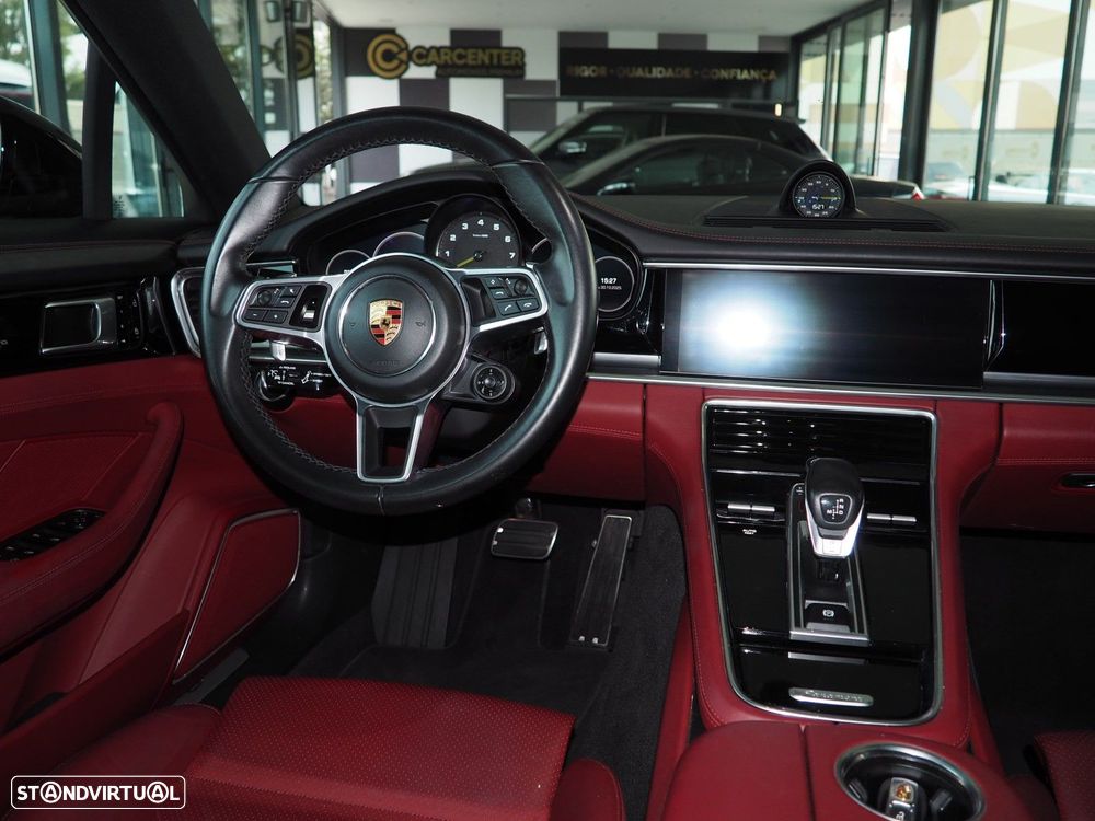 Porsche Panamera Sport Turismo - 9
