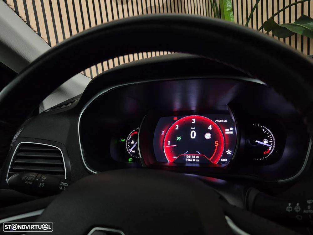 Renault Mégane Sport Tourer 1.5 dCi Intens - 33