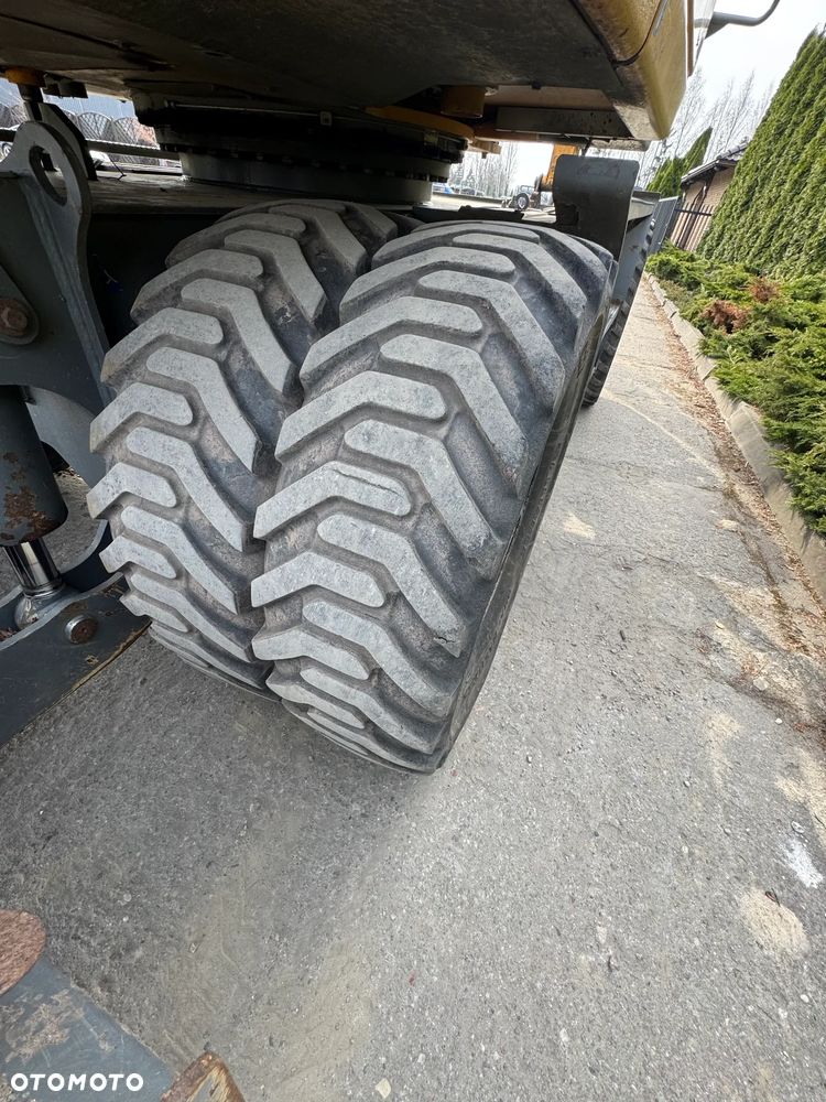 Liebherr 314 Litronic Rotator - 16