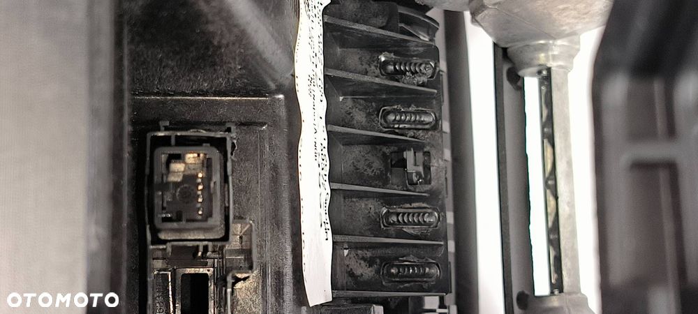 PODŁOKIETNIK VOLKSWAGEN PASSAT B8 R-LINE 3G1863241C - 9