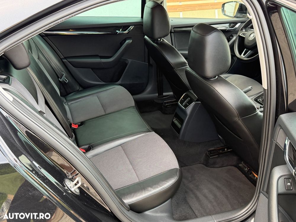 Skoda Octavia - 23